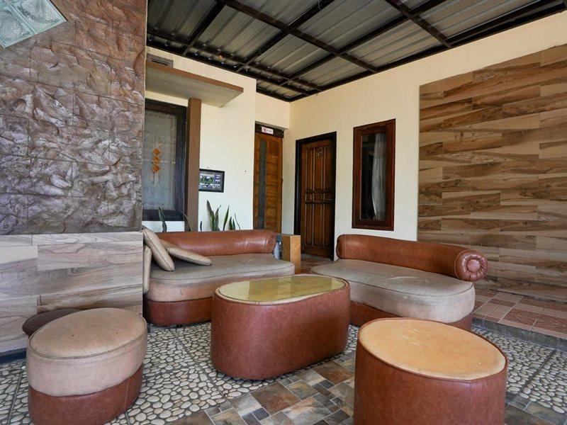 Oyo 1087 Homestay Potato House Bromo Exteriör bild