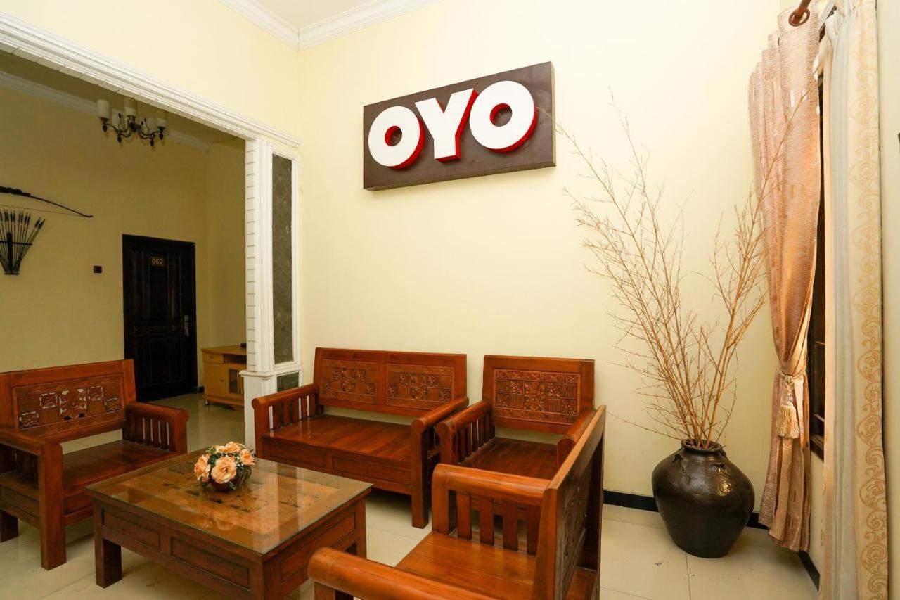 Oyo 1087 Homestay Potato House Bromo Exteriör bild